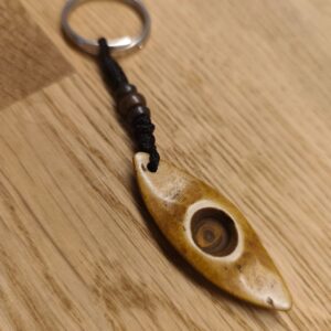 Small brown kayak keyring