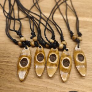 Small brown kayak necklace