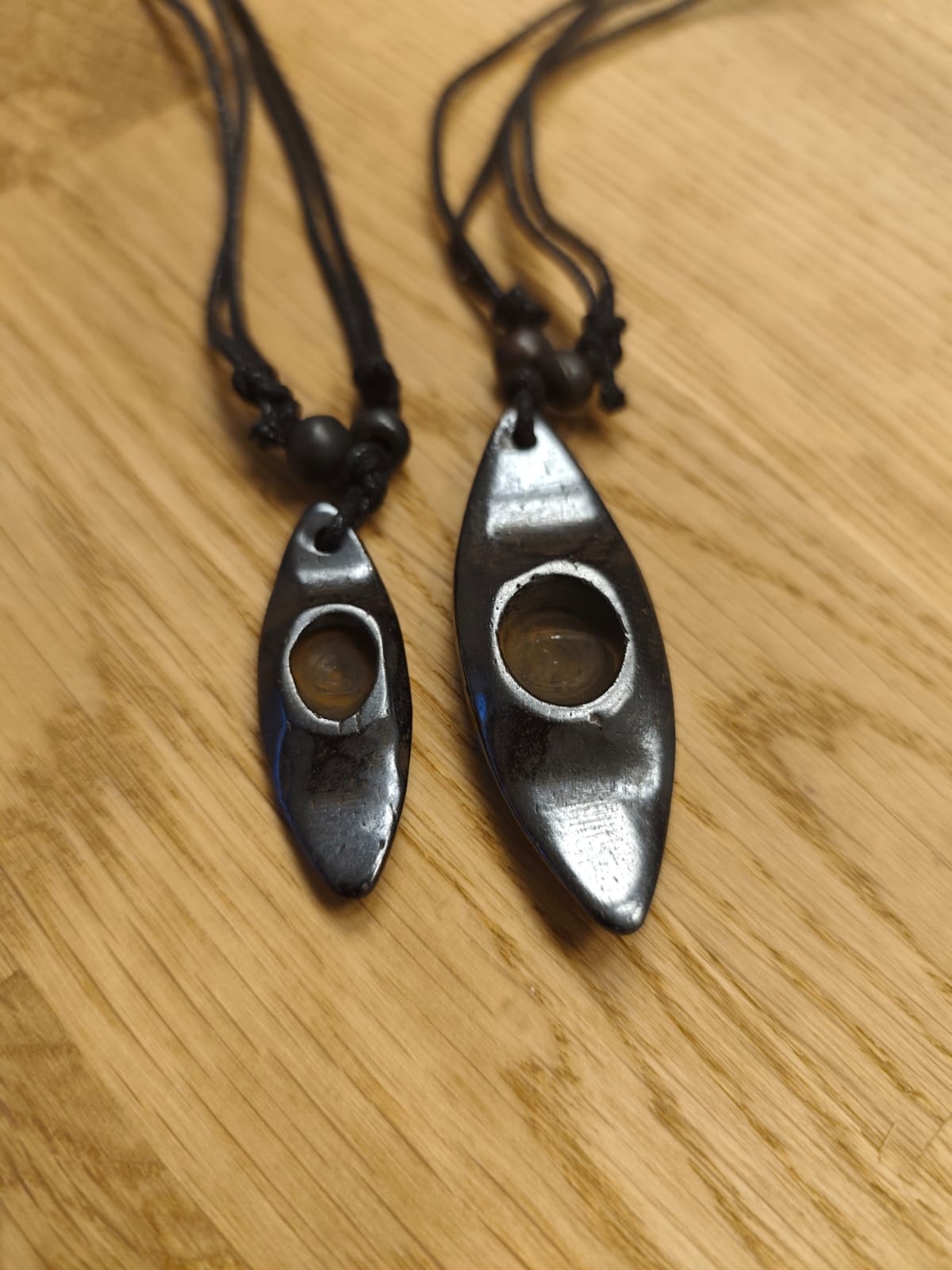 Kayak necklace